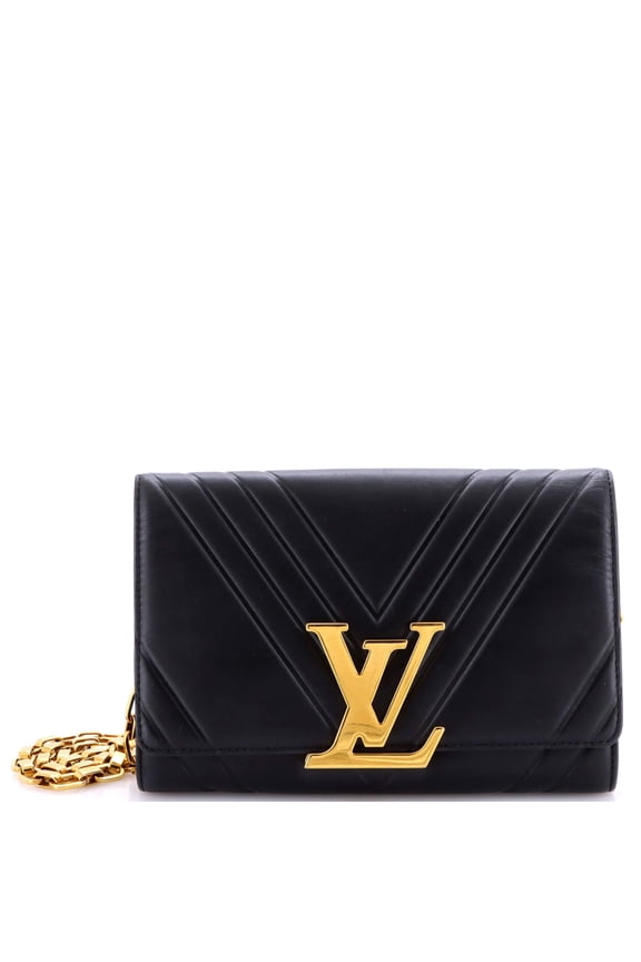 Pre-Owned Chain Louise Clutch Airy V Leather GM By Rebag