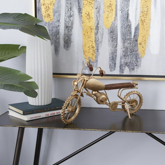 DecMode 16"W, 10"H Metal Traditional Sculpture, Gold