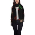 thumbnail image 4 of Foulard à Franges pour Femmes, Châle Long Rouge Léger et Chaud, 4 of 6