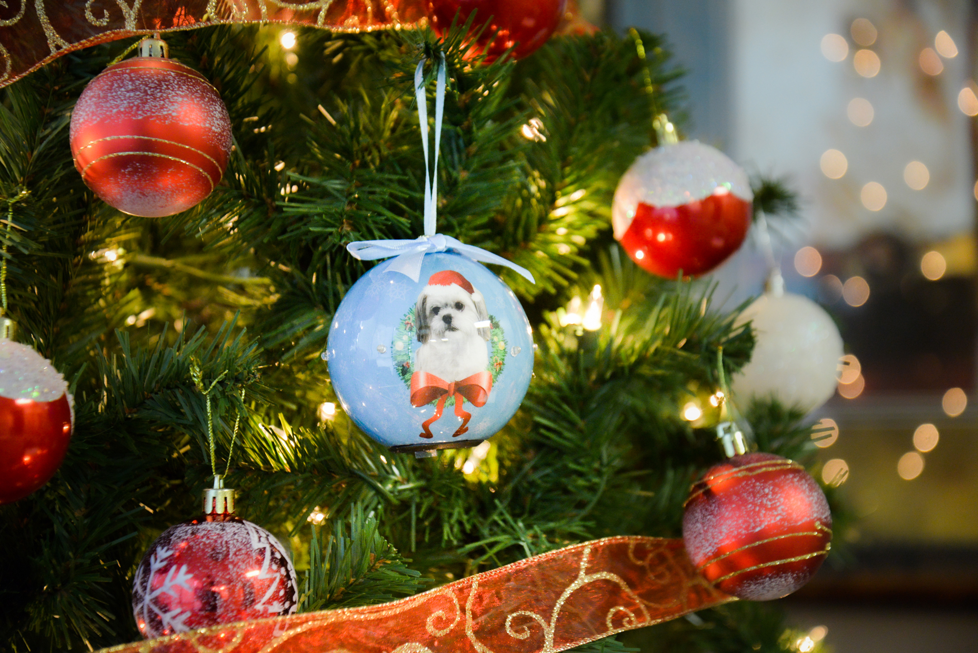 Dog Collection Twinkling Lights Christmas Ball Indoor Decorative Ornament