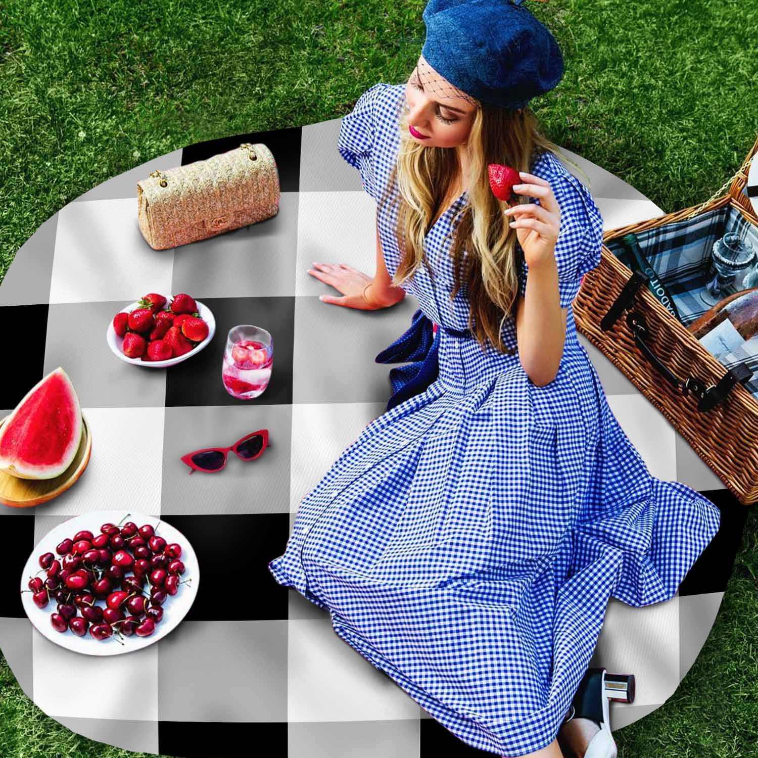 Round Tablecloth Black White Plaid Waterproof Oil Proof Polyester Table Cloth Cover Decor for Home Dining Outdoor,Patio,Parties, 60" Dia. Checkerd Pattern