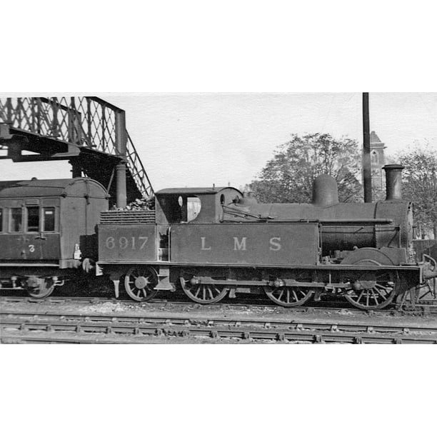 Leighton Buzzard Station and branch train to Dunstable. View eastward