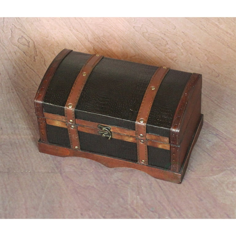 Vintiquewise Pirate Treasure Chest with Leather x