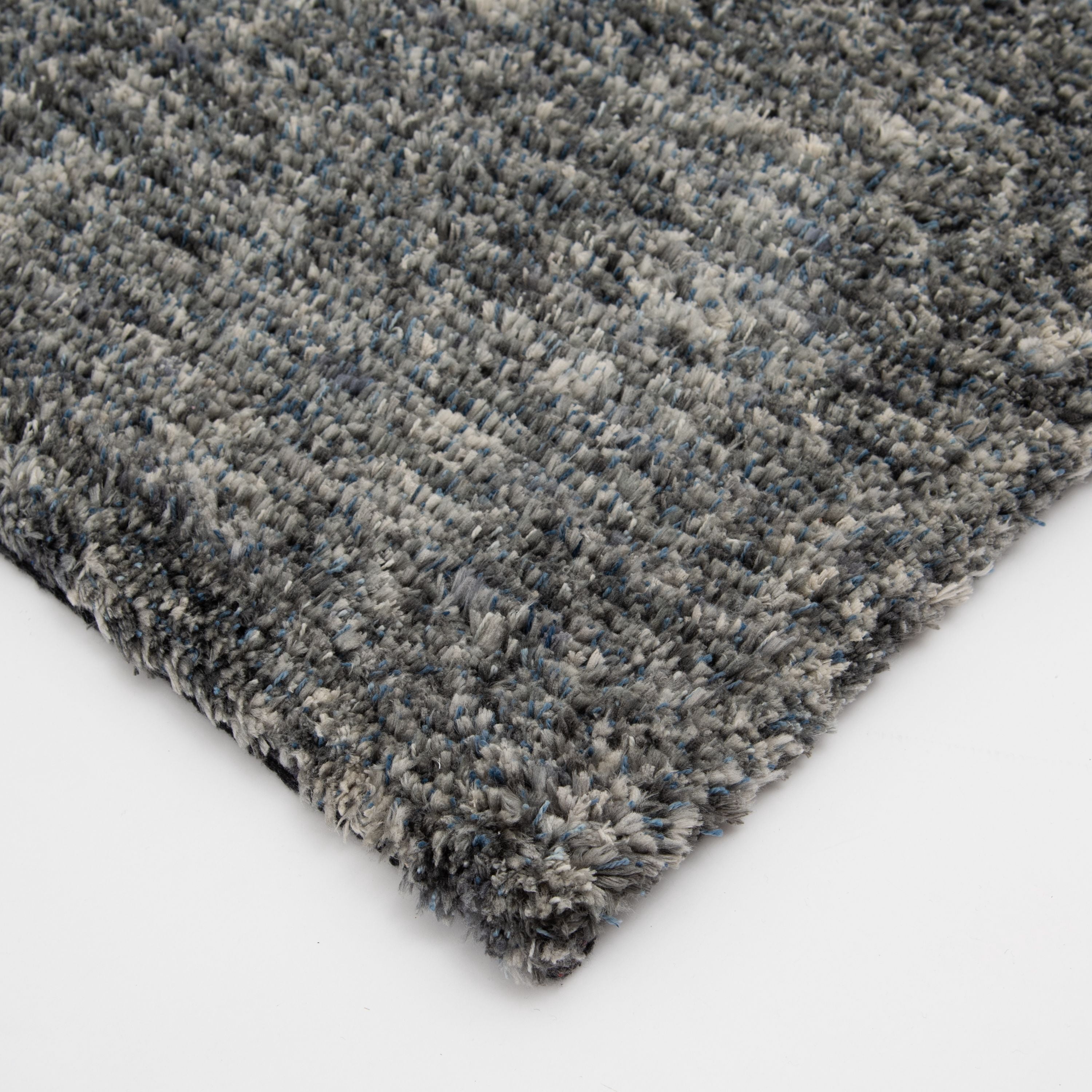 Better Homes & Gardens Heathered Shag Indoor Area Rug, Gray, 5'x7'