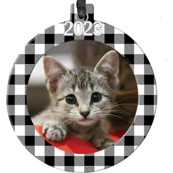 2023 Buffalo Plaid Christmas Photo Ornament, Magnetic Easy-Load Round Black and White Plaid