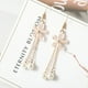thumbnail image 4 of Pendientes para mujer, regalos para mujer, pendientes largos con borlas y diamantes florales a la moda para mujer, pendientes para mujer, 4 of 5