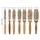 thumbnail image 5 of Cepillo redondo para secado con cuerpo de madera y cerdas de nylon, ideal para desenredar, reducir la estática y crear peinados perfectos. ¡Regalo ideal para toda la familia!, 5 of 6