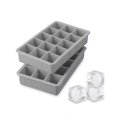 thumbnail image 1 of Bandeja para congelar hielo Tovolo Perfect, 1.25 cubos, juego de 2, 1 of 5