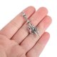 thumbnail image 5 of Houderco 10Ud Dijes Espadas Antiguos De Metal Para Collares Y Pulseras, 5 of 8