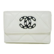 Pre-Owned CHANEL Trifold Wallet 19 Small Flap Nineteen 3 Matelasse Chain Coco Mark White AP1789 Women's Bill Purse (Good)
