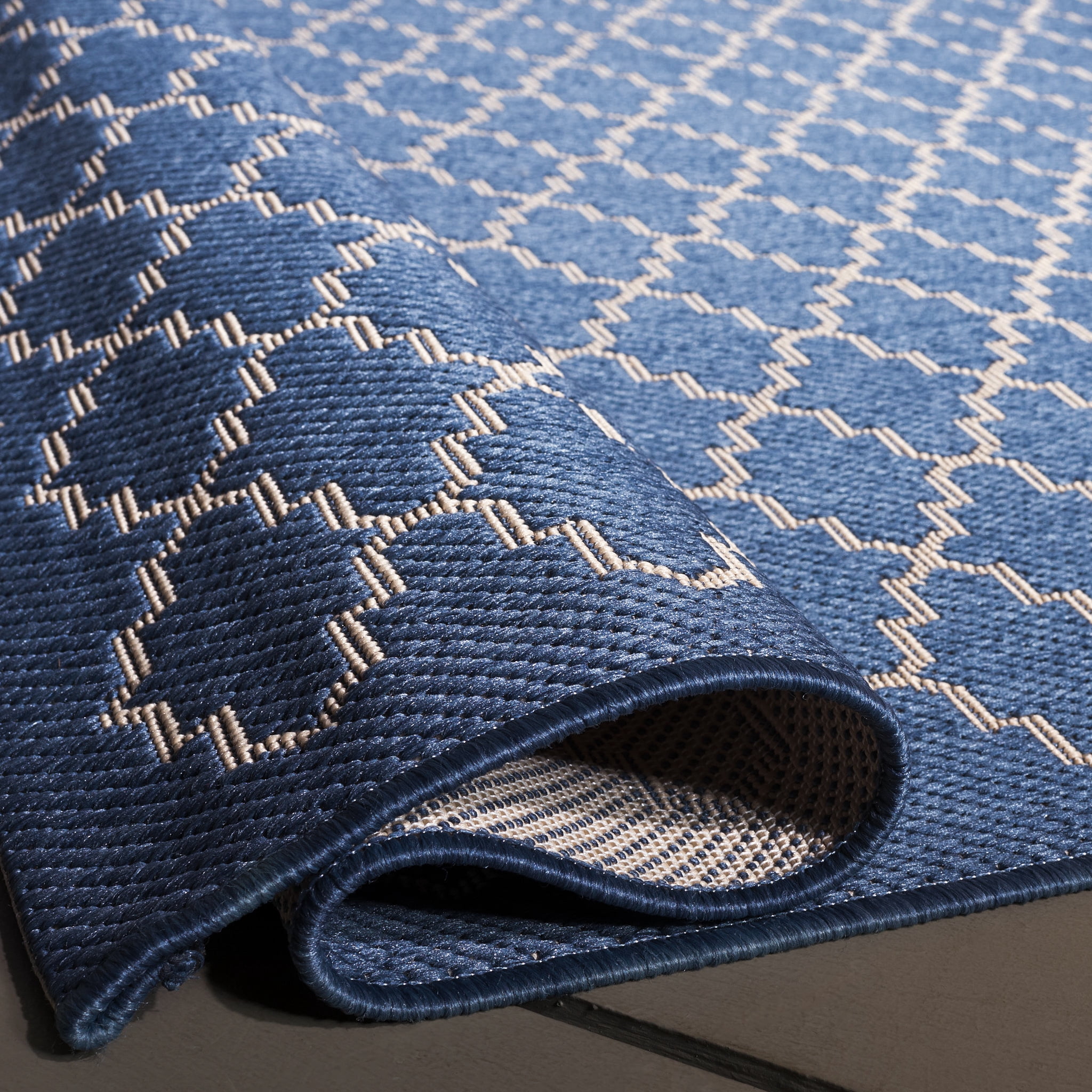 Safavieh Courtyard Hilbert Geometric Indoor/Outdoor Runner Rug, Blue/Beige, 2'3" x 14'