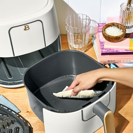 Beautiful 6qt Air Fryer with TurboCrisp Technology, EverGood Ceramic Nonstick Coating, White Icing by Drew Barrymore
