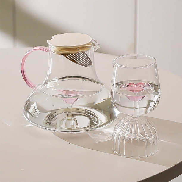 Botella de agua y copa de vino de cristal en forma de corazón - Sin plomo y resistente al calor para regalos de cocina, bar, bodas y inauguración (Conjunto de 2)