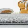 thumbnail image 4 of SAFAVIEH Retro Cletus Solid Area Rug, Dark Grey/Light Grey, 4'5" x 6'5", 4 of 8