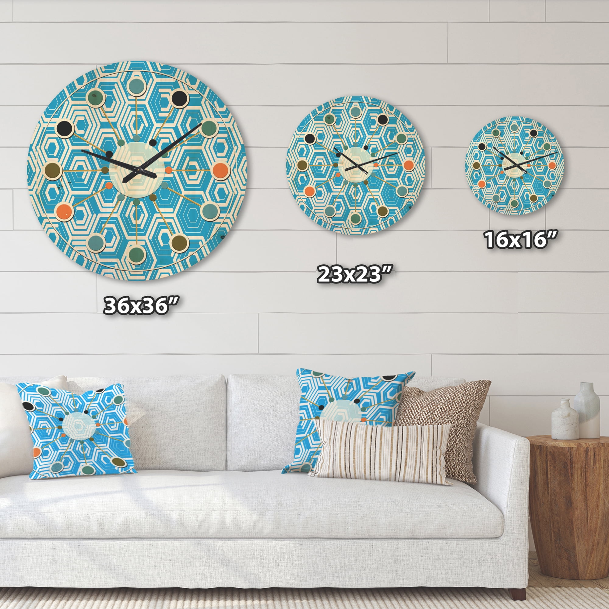 Designart 'Hexagon Retro Pattern IV' Mid-Century Modern Wood Wall Clock