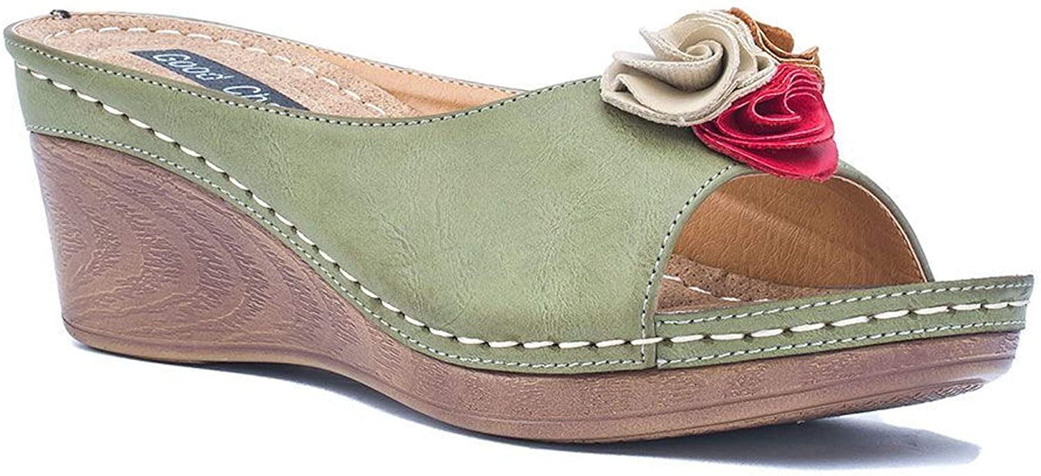 G.C. Shoes Womens Sydney Rosette Slide Wedge Sandals