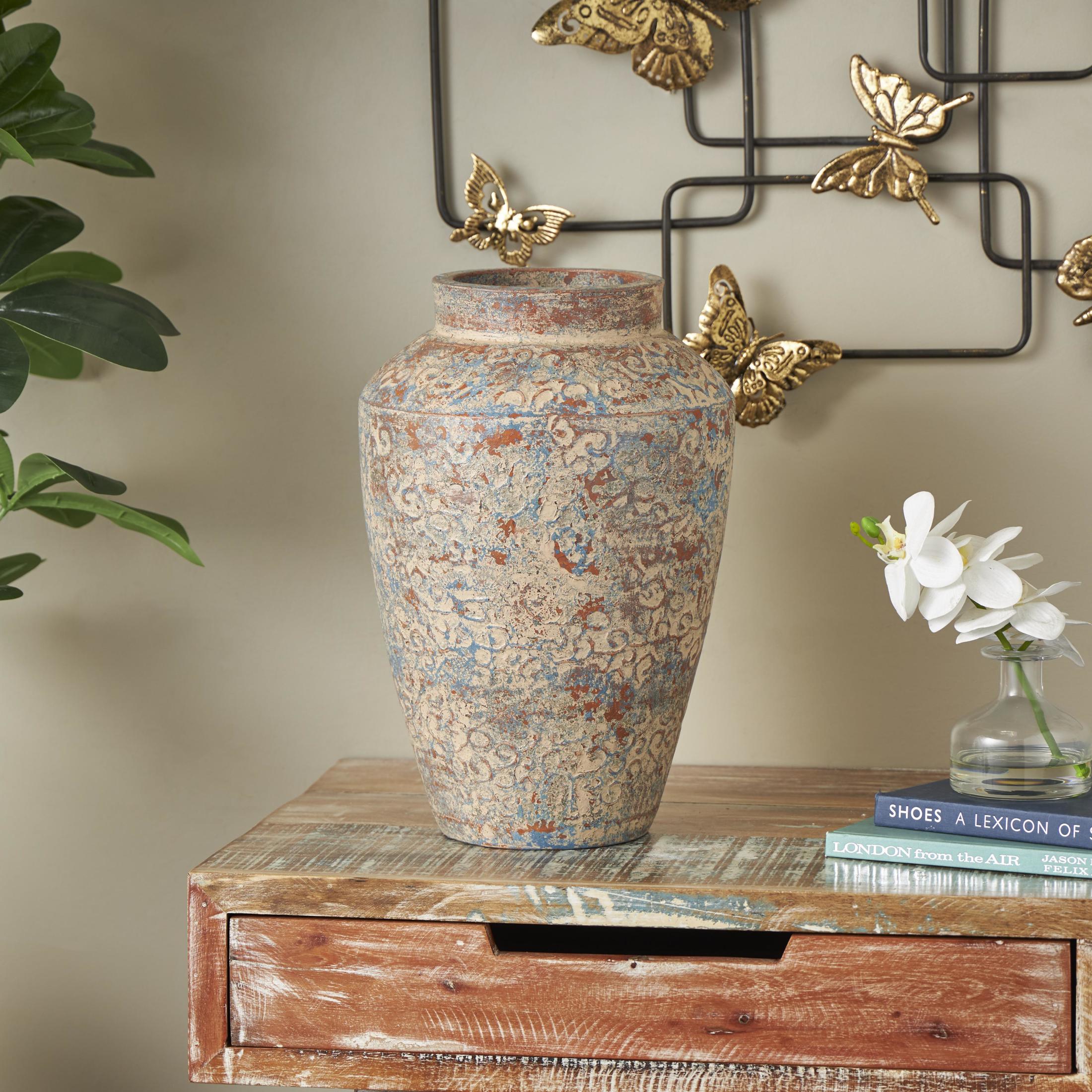 DecMode 16" Scroll Handmade Antique Style Beige Ceramic Vase with Blue and Copper Accents