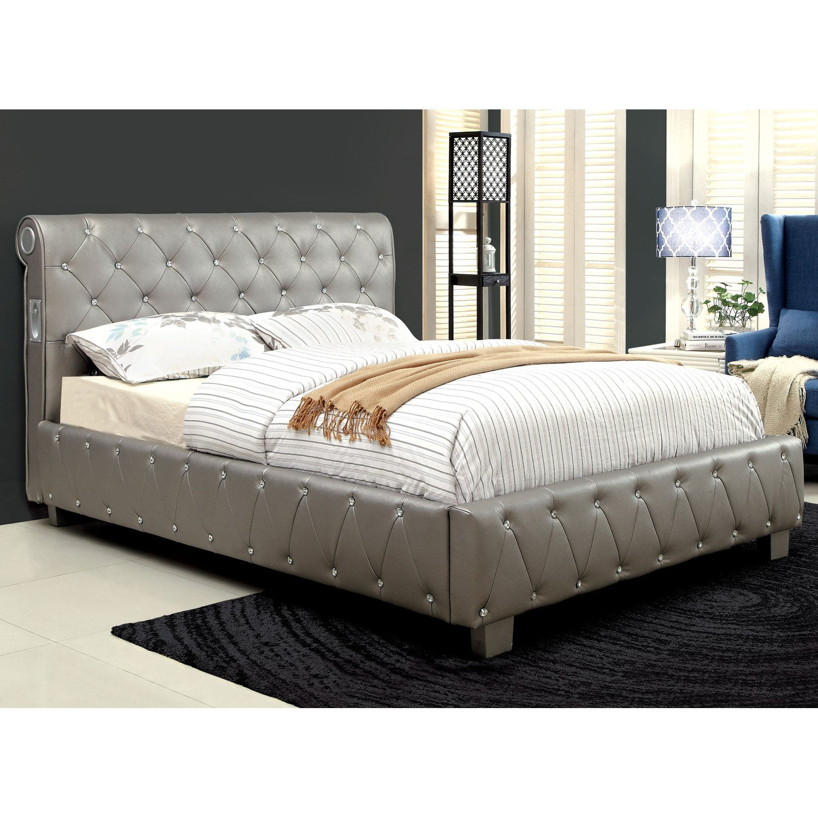 Furniture Of America Volta Inspired Platform Bed With Bluetooth Furniture Of America Volta Inspired Platform Bed With Bluetooth Speakers Silver Com