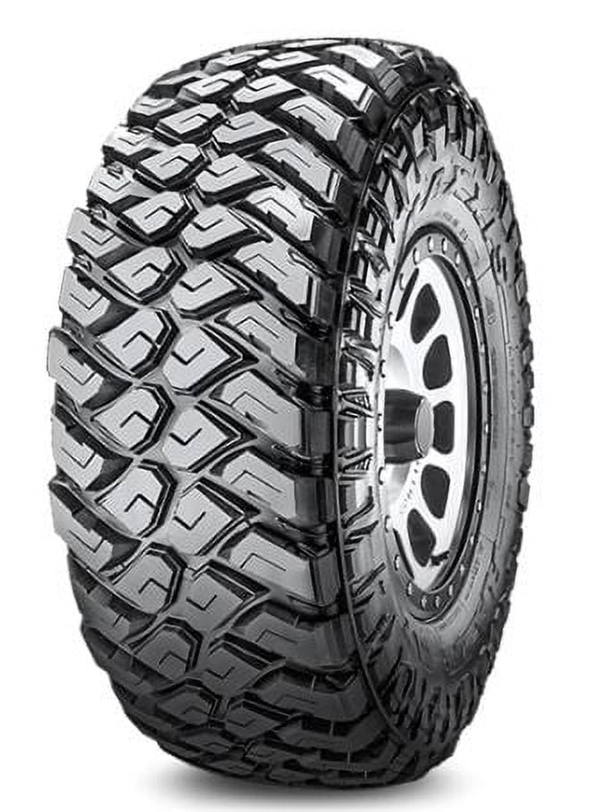 Maxxis Razr MT 40X13.50R17LT 6PR RBL Off-Road Mud Terrain Tire