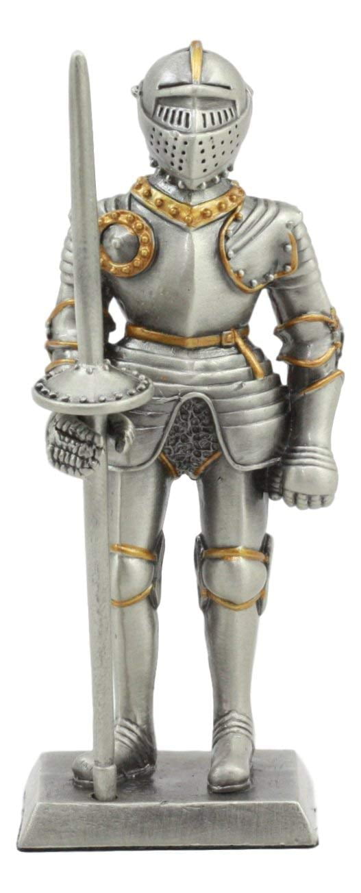 4 Pewter Medieval Knight Figures in Box 