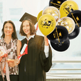 thumbnail image 5 of Juego de 42 globos para fiesta de graduación con 6 rollos de cinta para decoración., 5 of 5