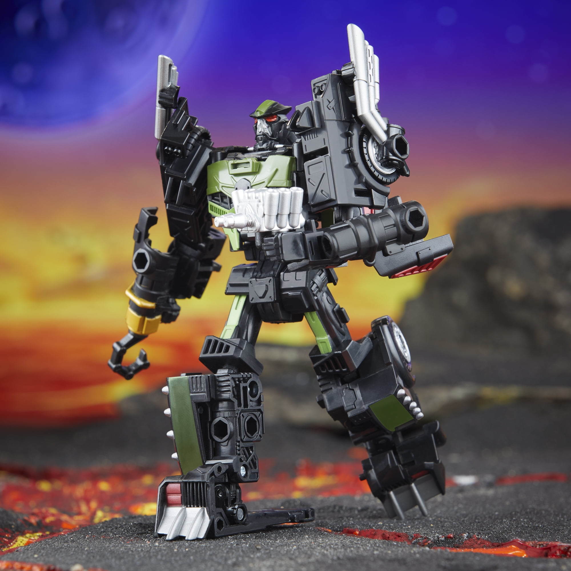 Transformers Legacy United Deluxe Star Raider Lockdown 5.5” Action Figure, 8+, Walmart Exclusive