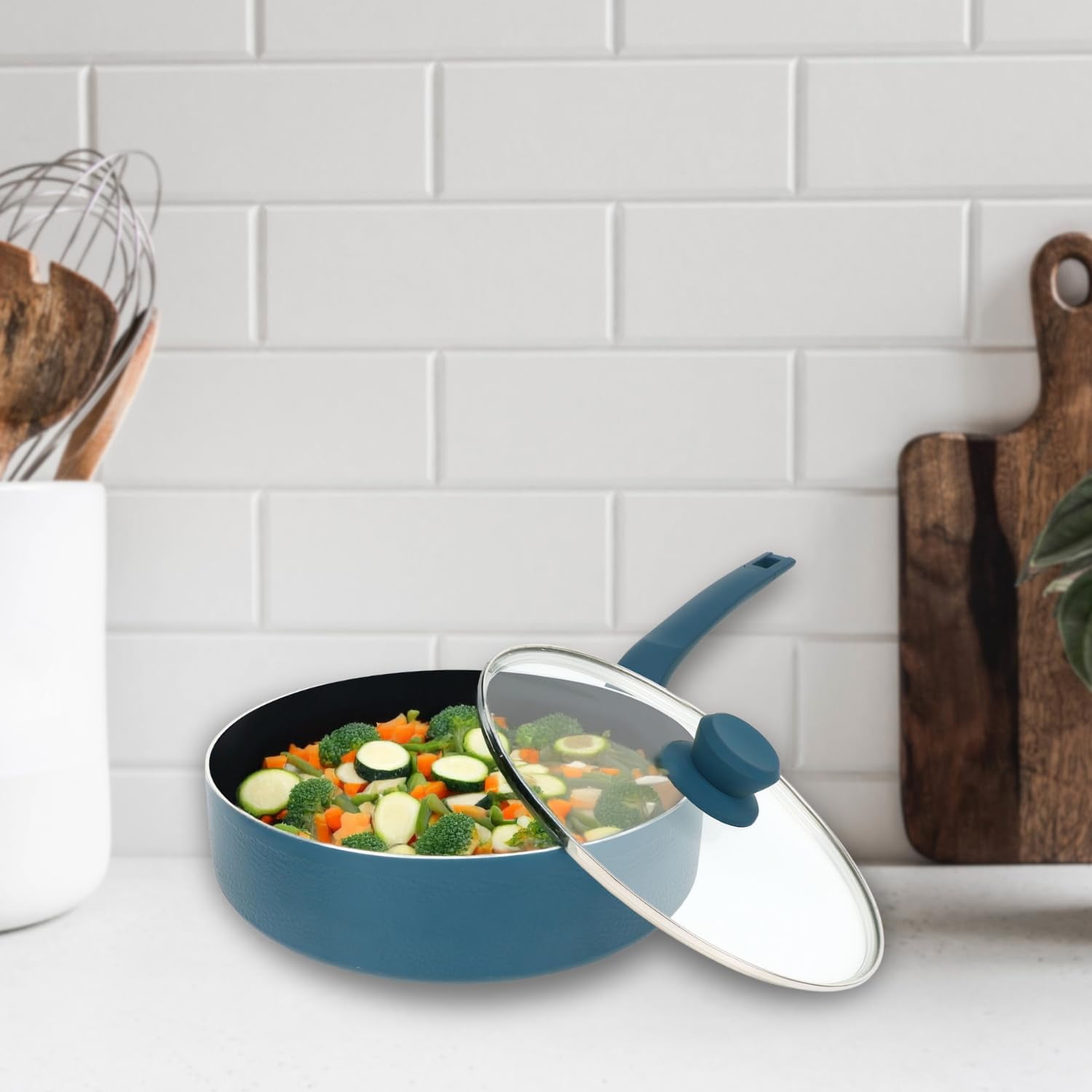 PRIME CUISINE 10.5" Saute Pan with Lid, Non-Stick Blue Diamond Coating, Induction Safe, Soft Touch Handle, 10.5 Inch Frying Pan for Cooking, Dishwasher Safe
