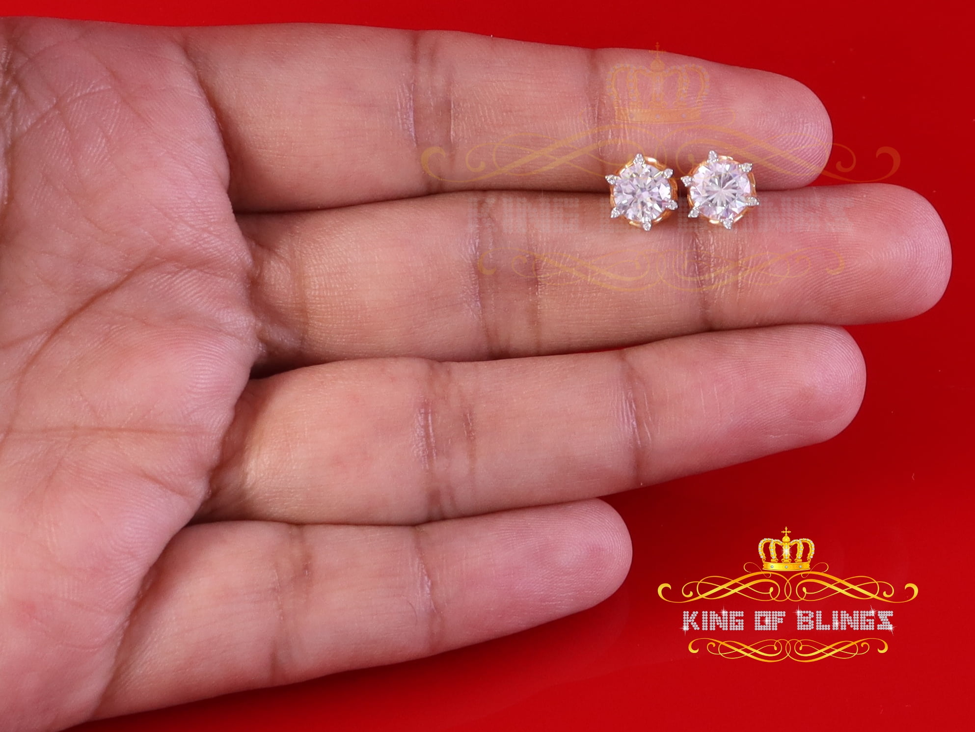 King of Bling's Men's/Womens 925 Silver Yellow 1.50ct VVS 'D' Moissanite Round Stud Earrings