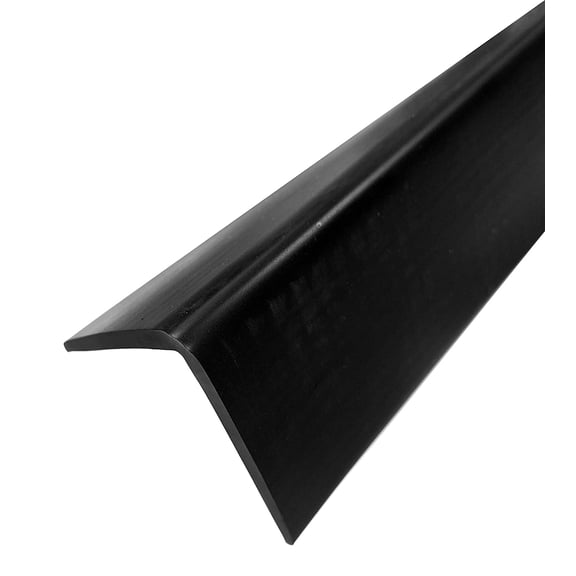693 Heavy-Duty Thermoplastic Flexible Corner Guard 3 ft x 3/4 in x 3/4 in (Black)