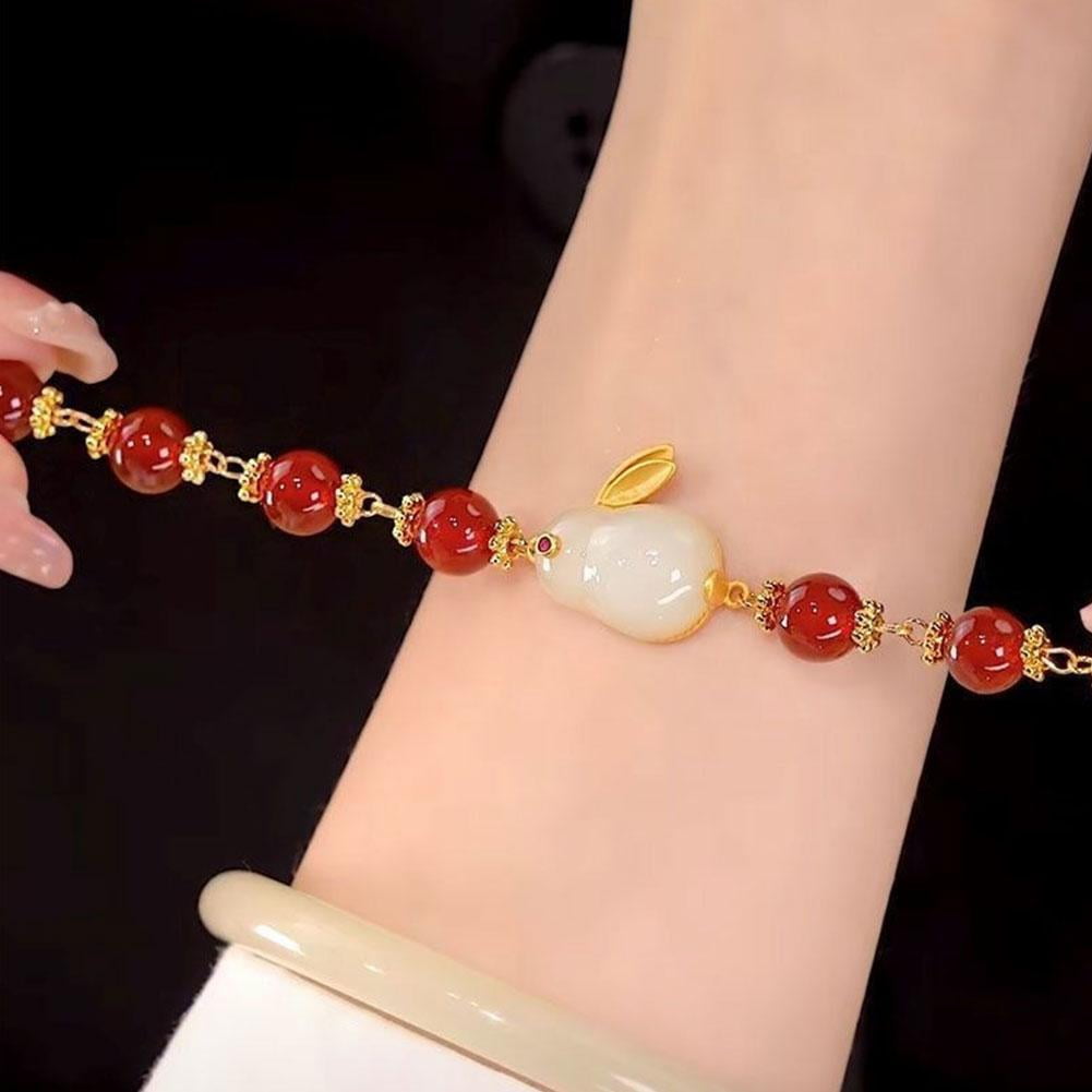  [Fei mao lv]Blue White Agate Jade Bracelets For Women Teen  Girls Ladys.Elegant And Chic Charm Chain Bracelet Bangle Fashion Jewelry  With Gift Boxes. (Tin and round, 54mm/2.12''): Clothing, Shoes & Jewelry