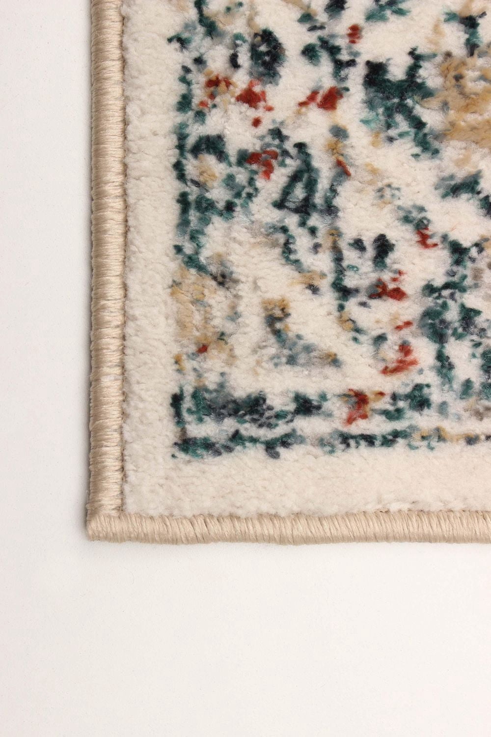 ECARPET Lauren Traditional Area Rug for living room, bedroom, dining room, entrance, hallway and more.