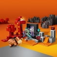 thumbnail image 3 of LEGO Minecraft L’embuscade au portail du Nether 21255 Ensemble de construction (352 pièces), 3 of 6