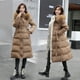 thumbnail image 2 of Chaqueta de invierno de algodón acolchado de corte entallado con cinturón y cuello de lana, chaqueta fina, abrigo de plumón, chaqueta de algodón acolchado de lana por encima de la rodilla, 2 of 6