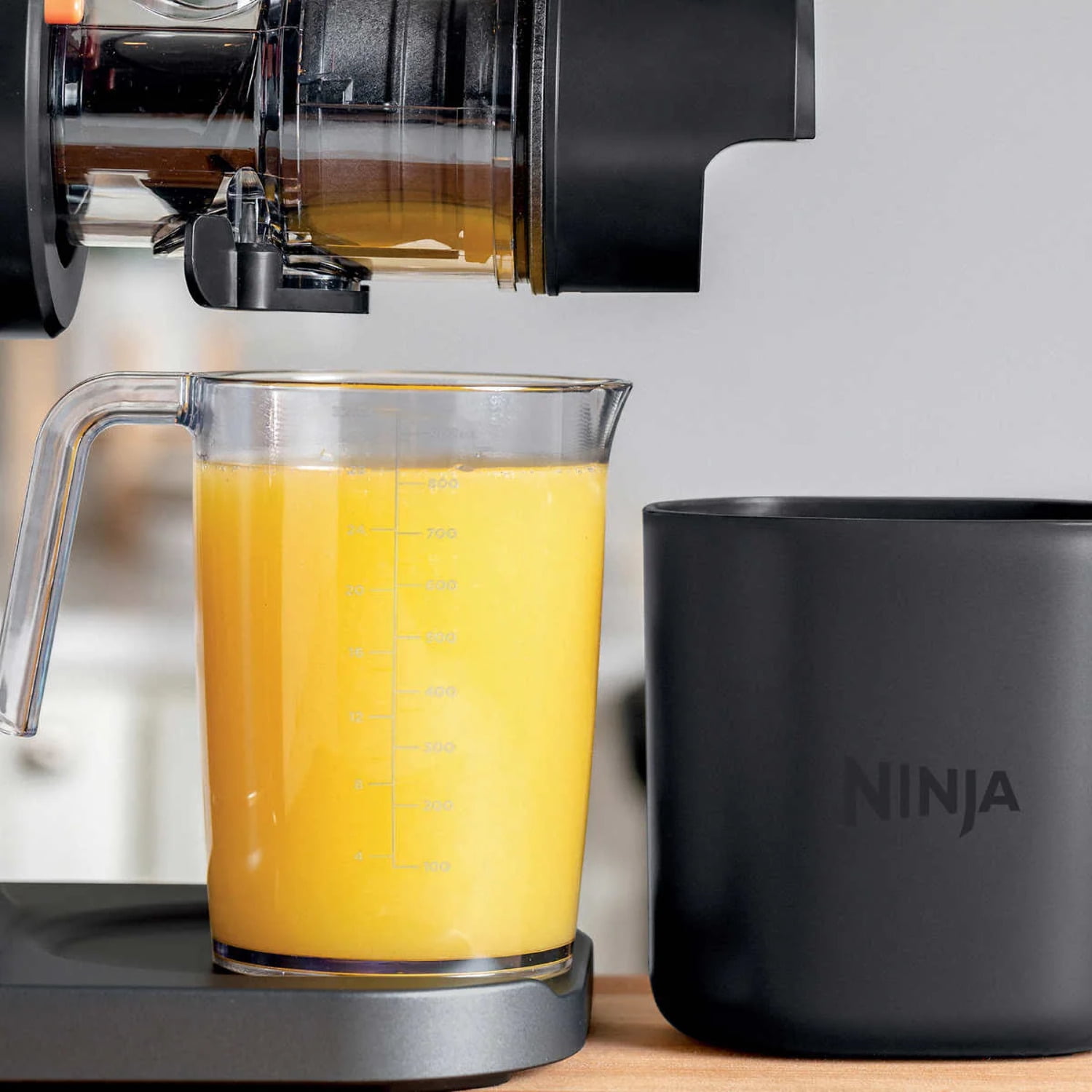 Ninja NeverClog Cold Press Juicer: Juice Extractor & Pulp Ninja NeverClog Cold Press Juicer: Juice Extractor & Pulp