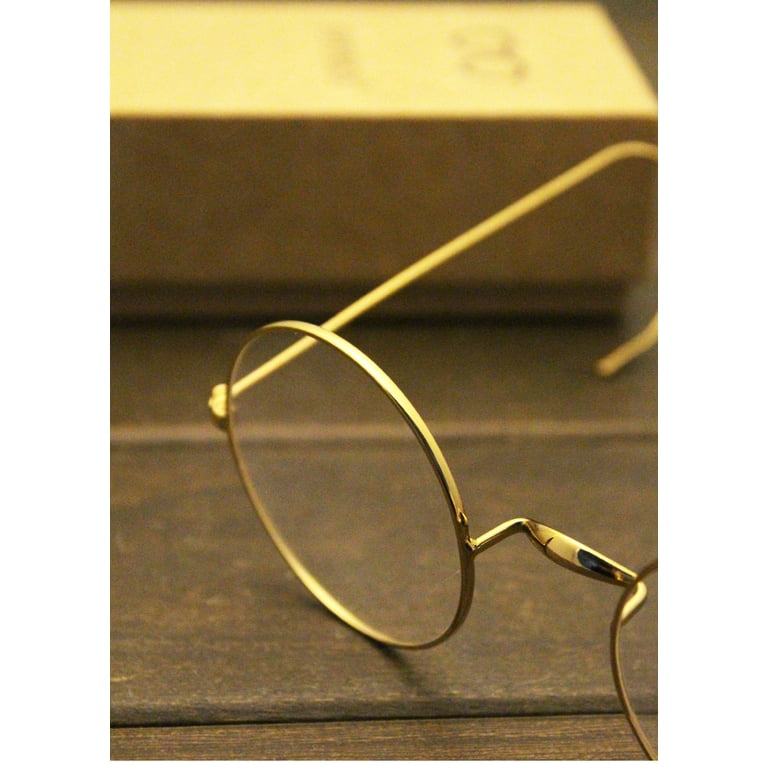 Round wire rim reading glasses hotsell