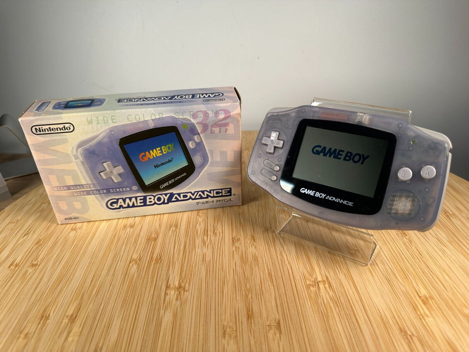 Formode systematisk system Nintendo GameBoy Advance Clear Gray AGB-001 Game Boy Console w Box  Authentic and Tested, Works Good, RARE - Walmart.com