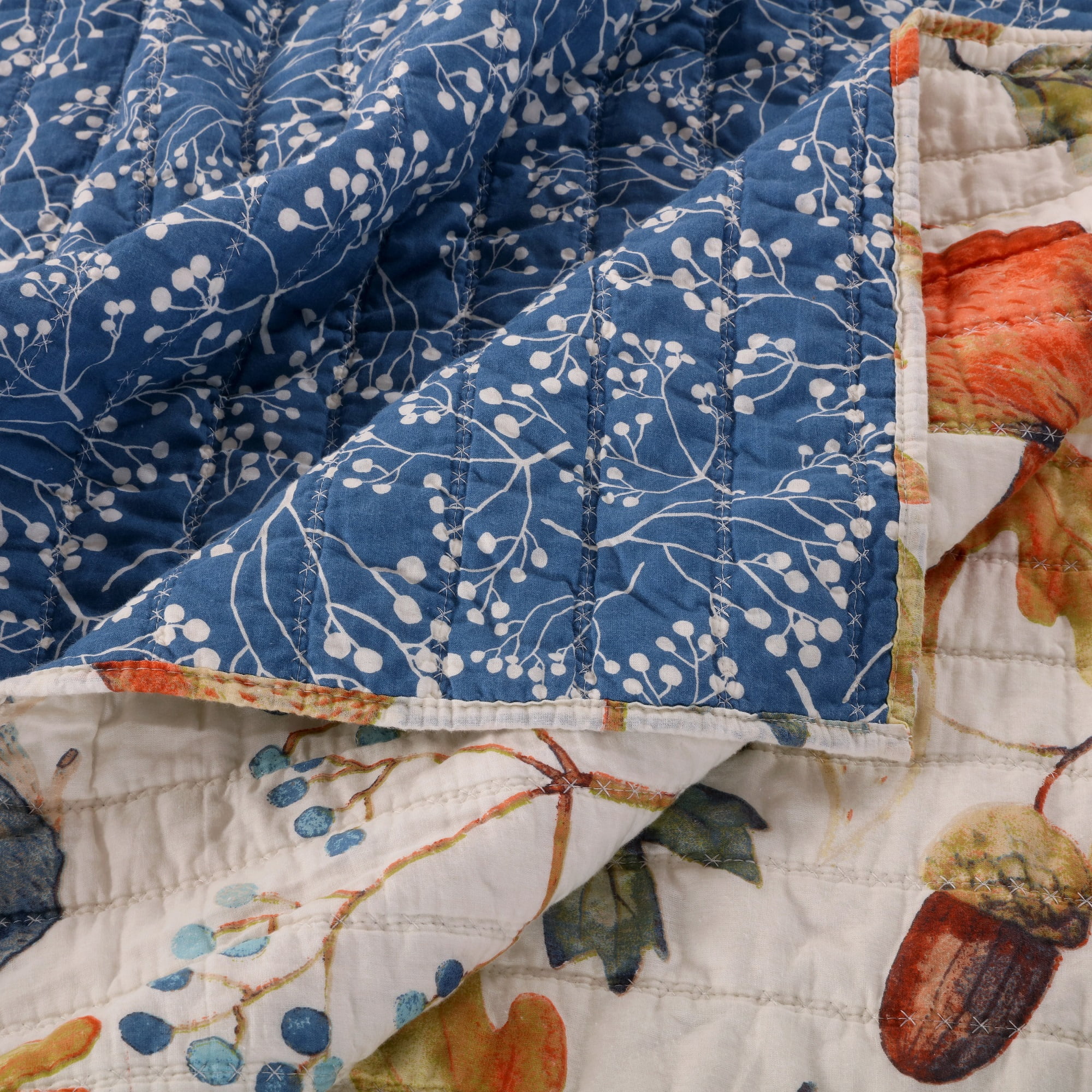 Woodlands Friendly Forest Whimsical Novelty Quilt Set, Cotton-Rich, Reversible, 2-Piece Twin