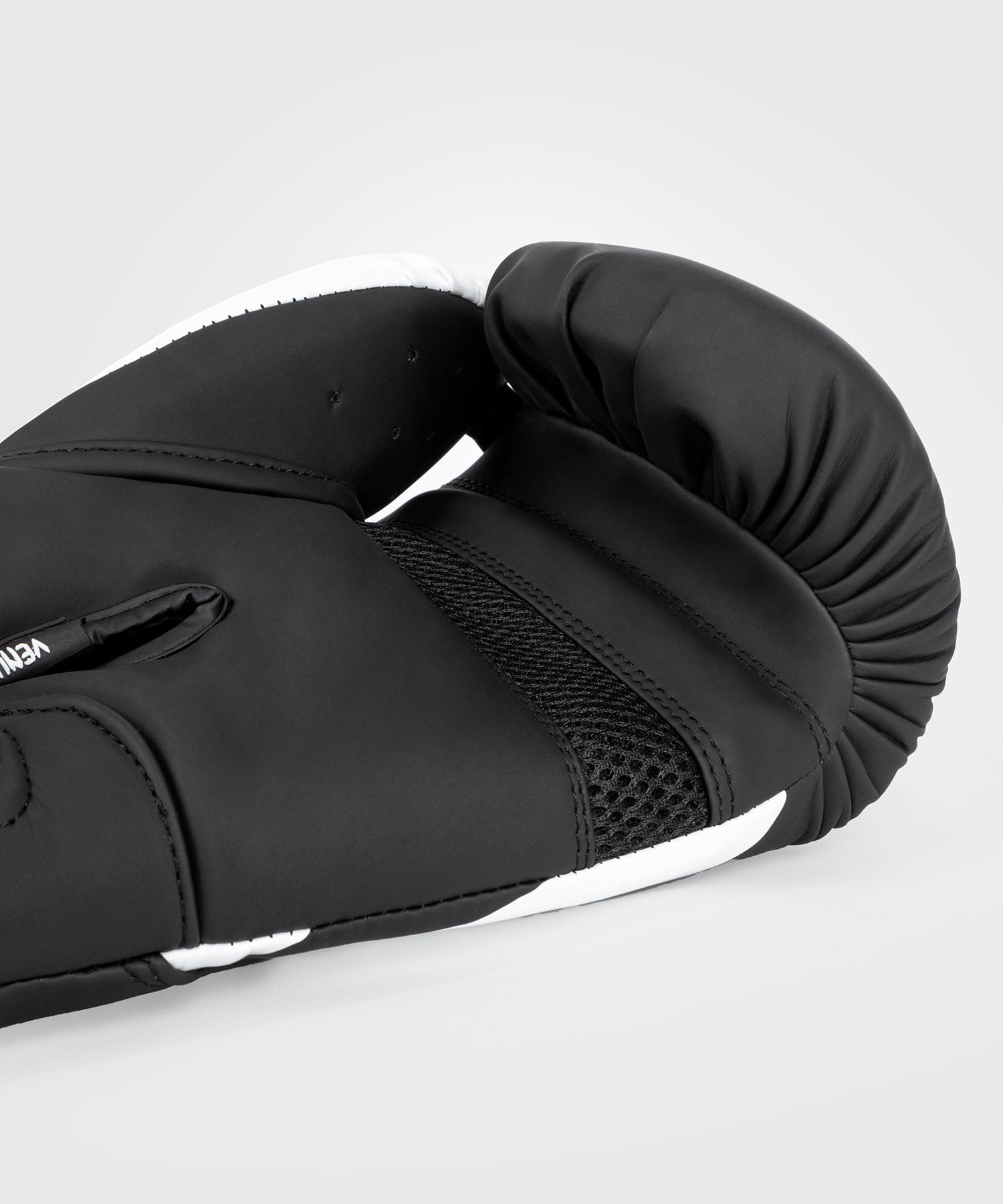Venum Challenger 4.0 Boxing Gloves - Black/White - 16-Ounce