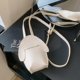 thumbnail image 5 of Bolso bandolera para mujer, monedero informal de PU con diseño de conejo y niñas (blanco), 5 of 9