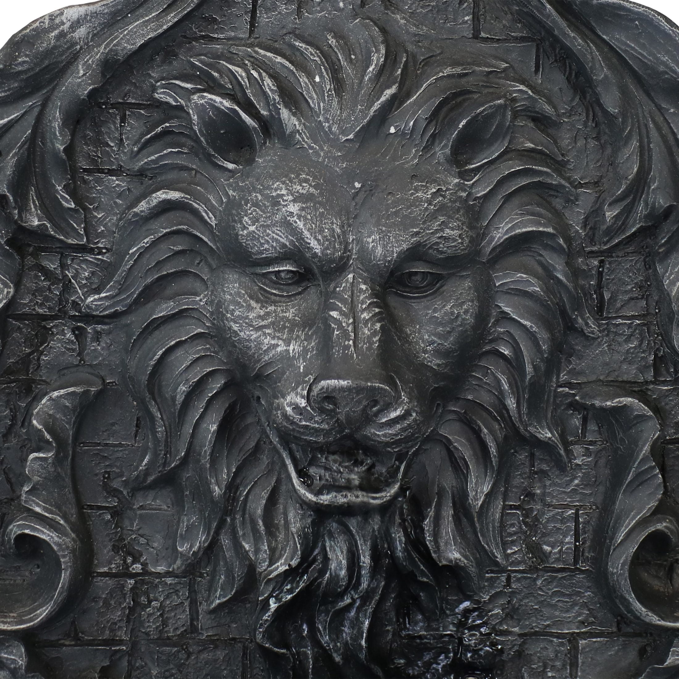 Sunnydaze Stoic Courage Polyresin Lion Head Outdoor Wall Fountain