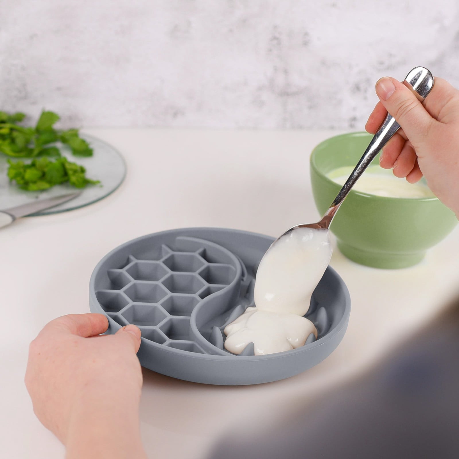 Schling Napf Für Hunde Katzen I Slow Feeder I Leckmatte Hund Mit Großem Saugnapf I Schleckmatte Katze Für Nassfutter Trockenfutter High-quality