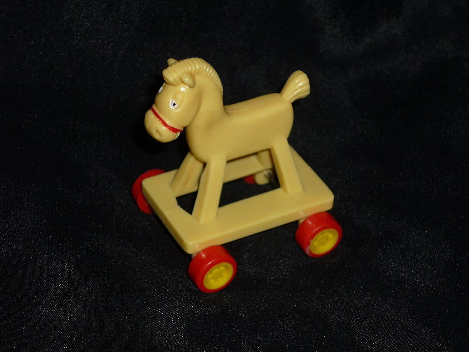 McDonalds Part Happy Meal Toy Fisher Price Little People Barn Farm Horse Pony 