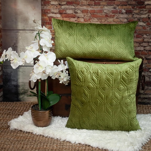 Nassau Collection Tufted Geometric Diamond Stitch Rectangular Lumbar Throw Pillow - 24" - Green