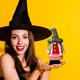 thumbnail image 5 of Sombrero de ala ancha con gnomo, figura navideña sin rostro estilo Rodolfo | Decoración festiva para el hogar y la oficina | Adorno navideño de la suerte | Regalo fantástico para festivales d, 5 of 5