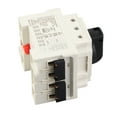 thumbnail image 2 of High-Performance 32A 4P Solar DC Isolator Switch with Flame Retardant PC Case, 1000V Rating & DIN Rail/Screw Mounting for PV Systems, 2 of 5