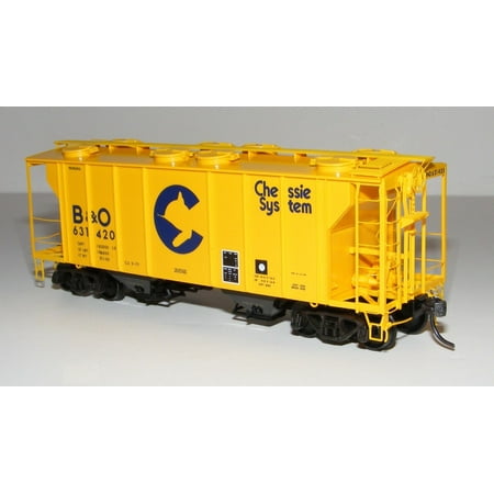 Chessie System - Kadee 8653 HO B&O Chessie System PS-2 2-Bay Covered Hopper Freight Car #631420