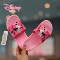 thumbnail image 1 of Zapatillas de Mickey Mouse de Disney, novedad de verano, zapatillas antideslizantes de dibujos animados para padres e hijos, ropa de baño para el hogar, zapatillas de playa, plantilla de 180 17CM Gao Jinjia LED, 1 of 2