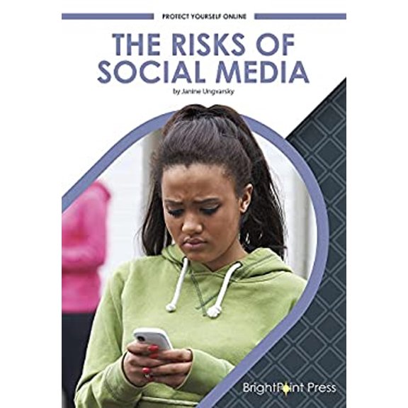 Pre-Owned The Risks of Social Media (Hardcover) 1678202525 9781678202521