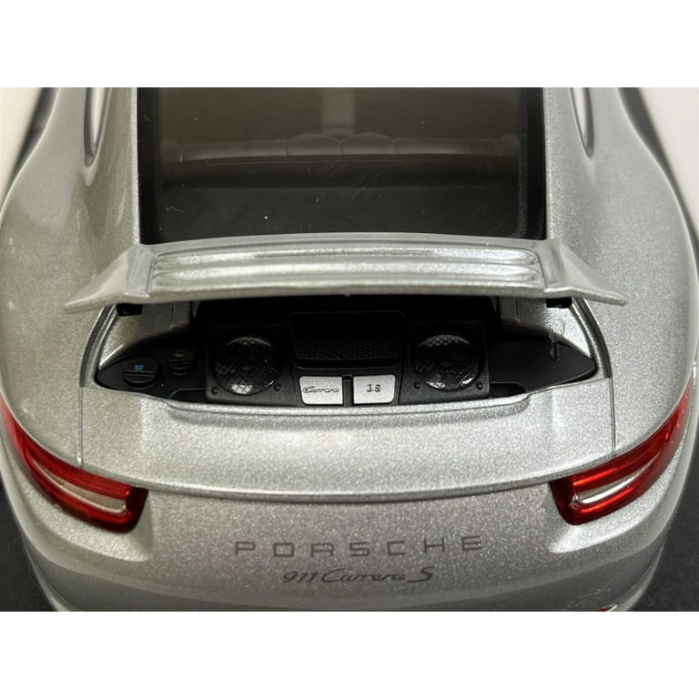 Welly 2013 Porsche 911 991 Carrera S Coupe Silver 1:18