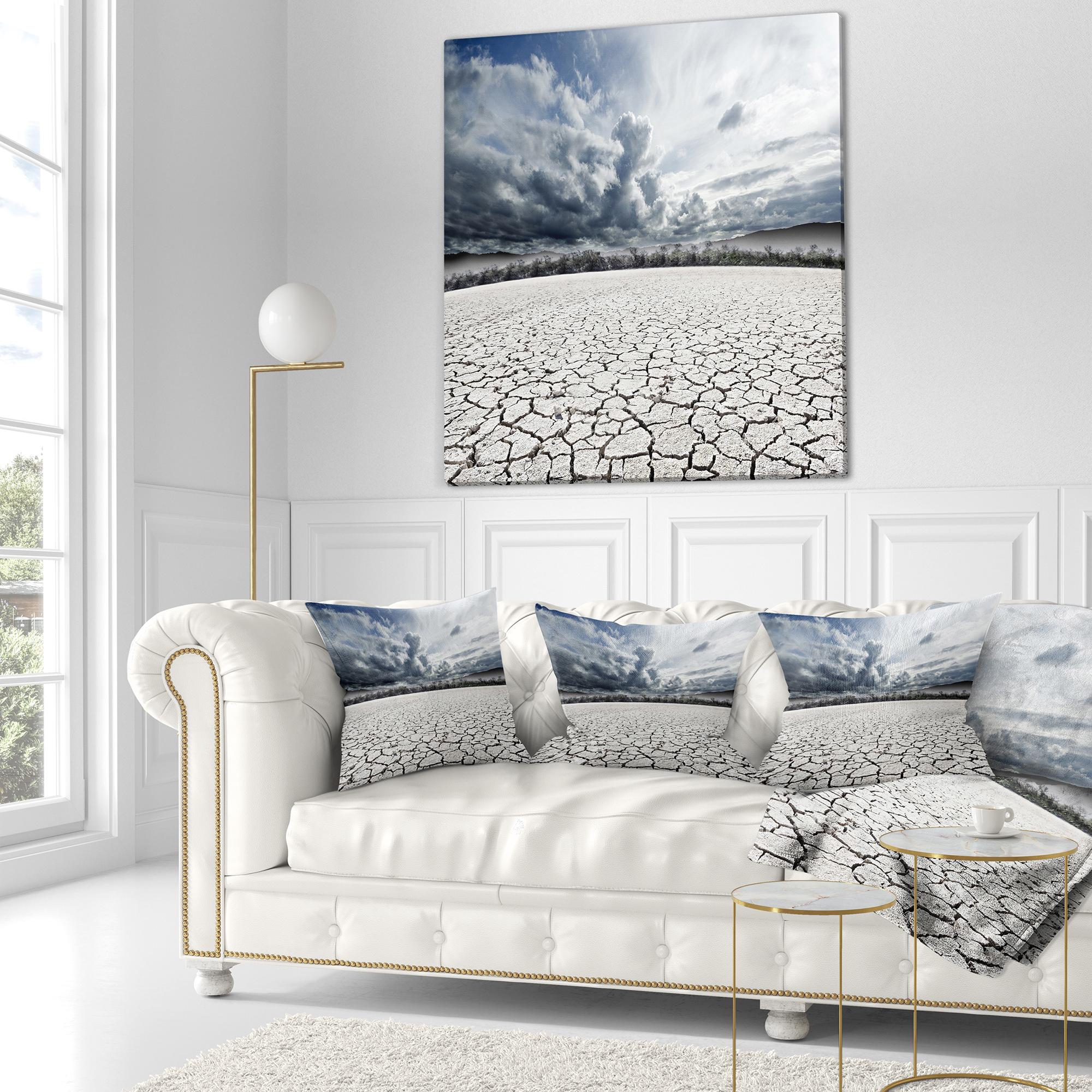Designart Desert Dreamscape - Landscape Photo Throw Pillow - 16x16